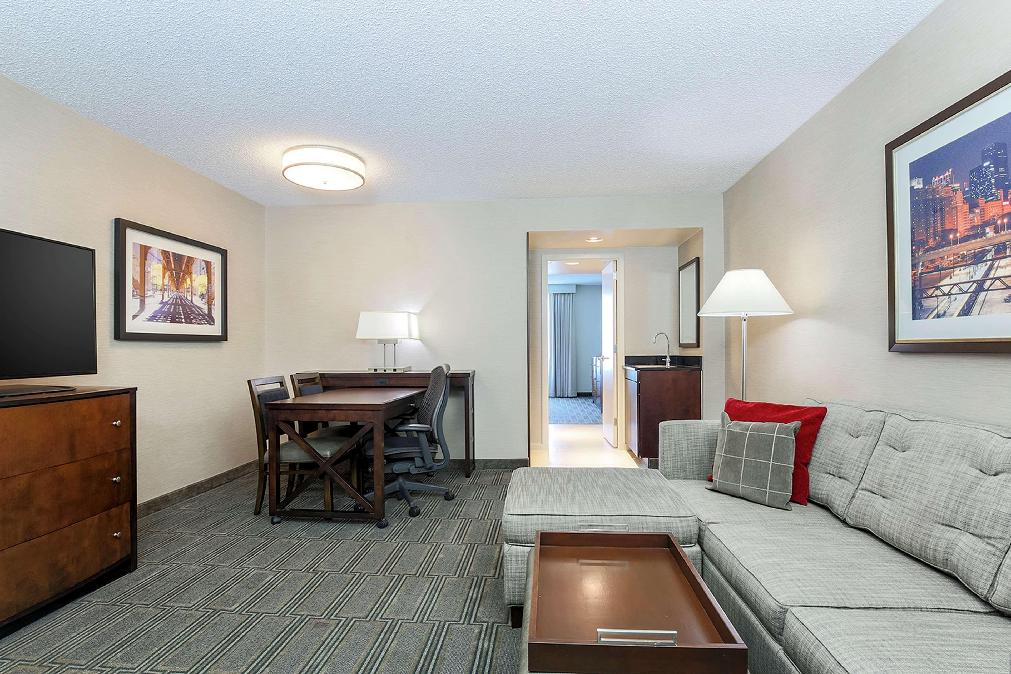 Embassy Suites By Hilton Chicago Lombard Eksteriør bilde